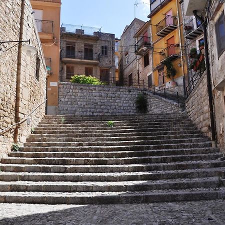 Villetta In Centro Storico Caccamo Zewnętrze zdjęcie
