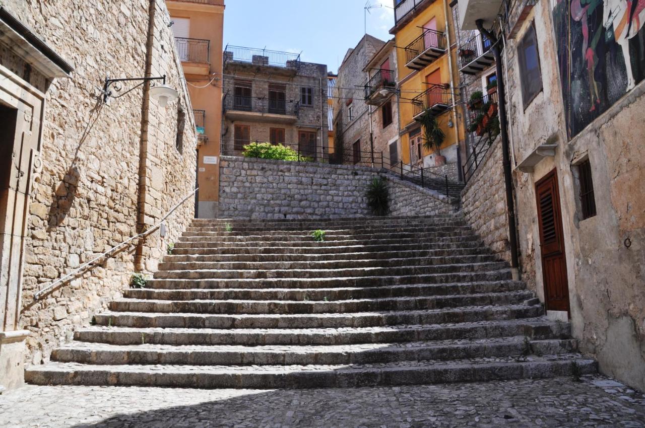 Villetta In Centro Storico Caccamo Zewnętrze zdjęcie