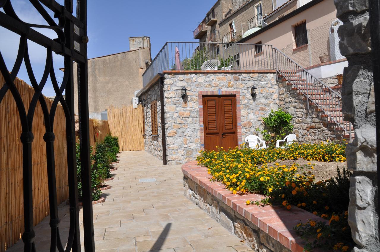 Villetta In Centro Storico Caccamo Zewnętrze zdjęcie