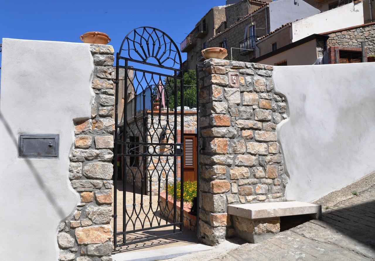 Villetta In Centro Storico Caccamo Zewnętrze zdjęcie